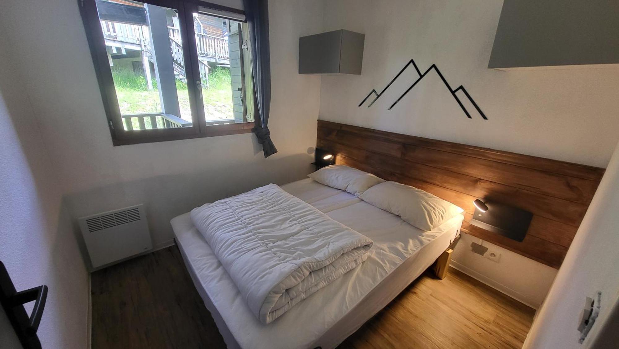 Appartement 4 A 6 Personnes - Chalets D'Aurouze - La Joue Du Loup Le Devoluy Bagian luar foto